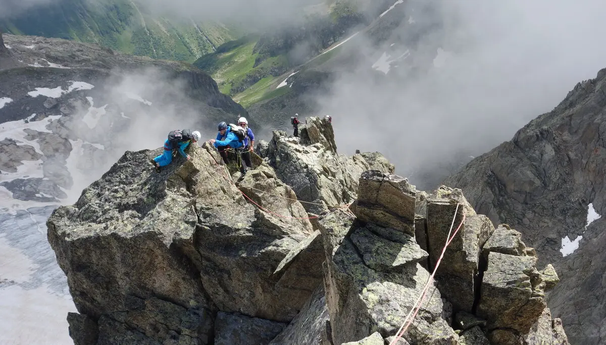 Der Gipfel rückt näher, es wird immer luftiger | © DAV Freudenstadt
